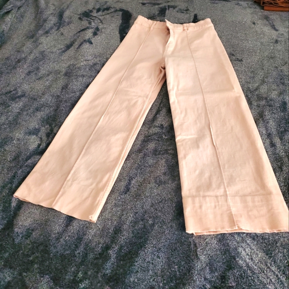 Wide leg pants